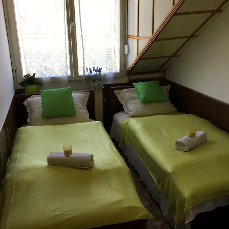 Relax House